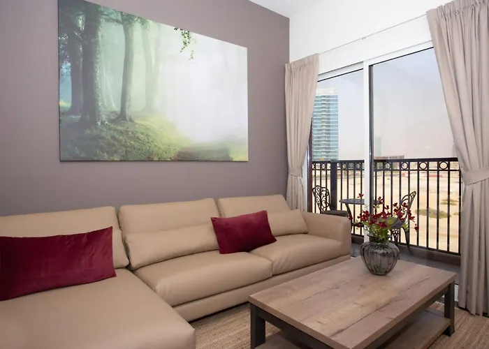 Holiday Boulevard - Spacious Fully Equipped Luxury Residences - Dubai - Jvc
